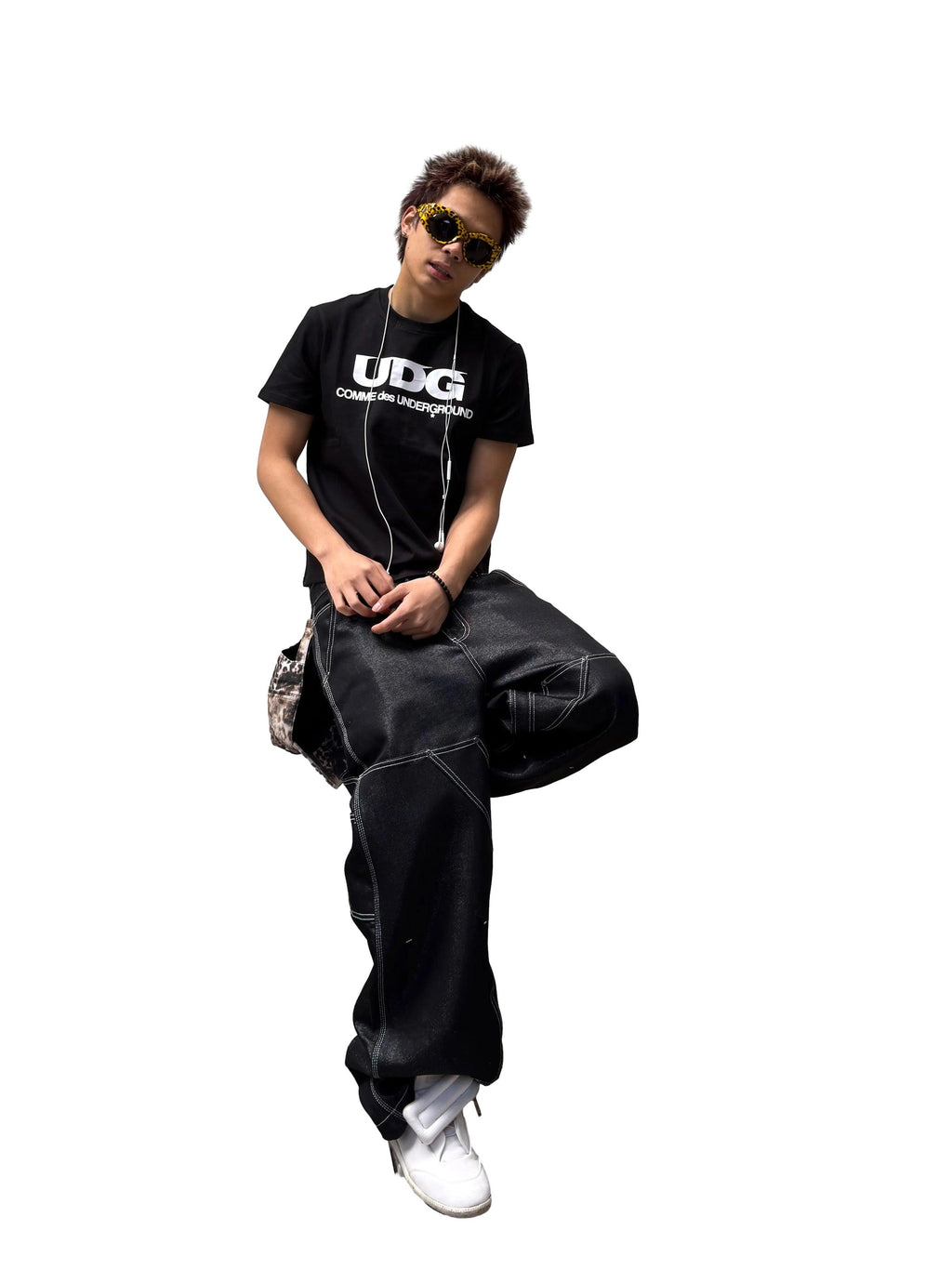 *RYE CHASIN "COMME DES UNDERGROUND" GRAPHIC TEE BLACK
