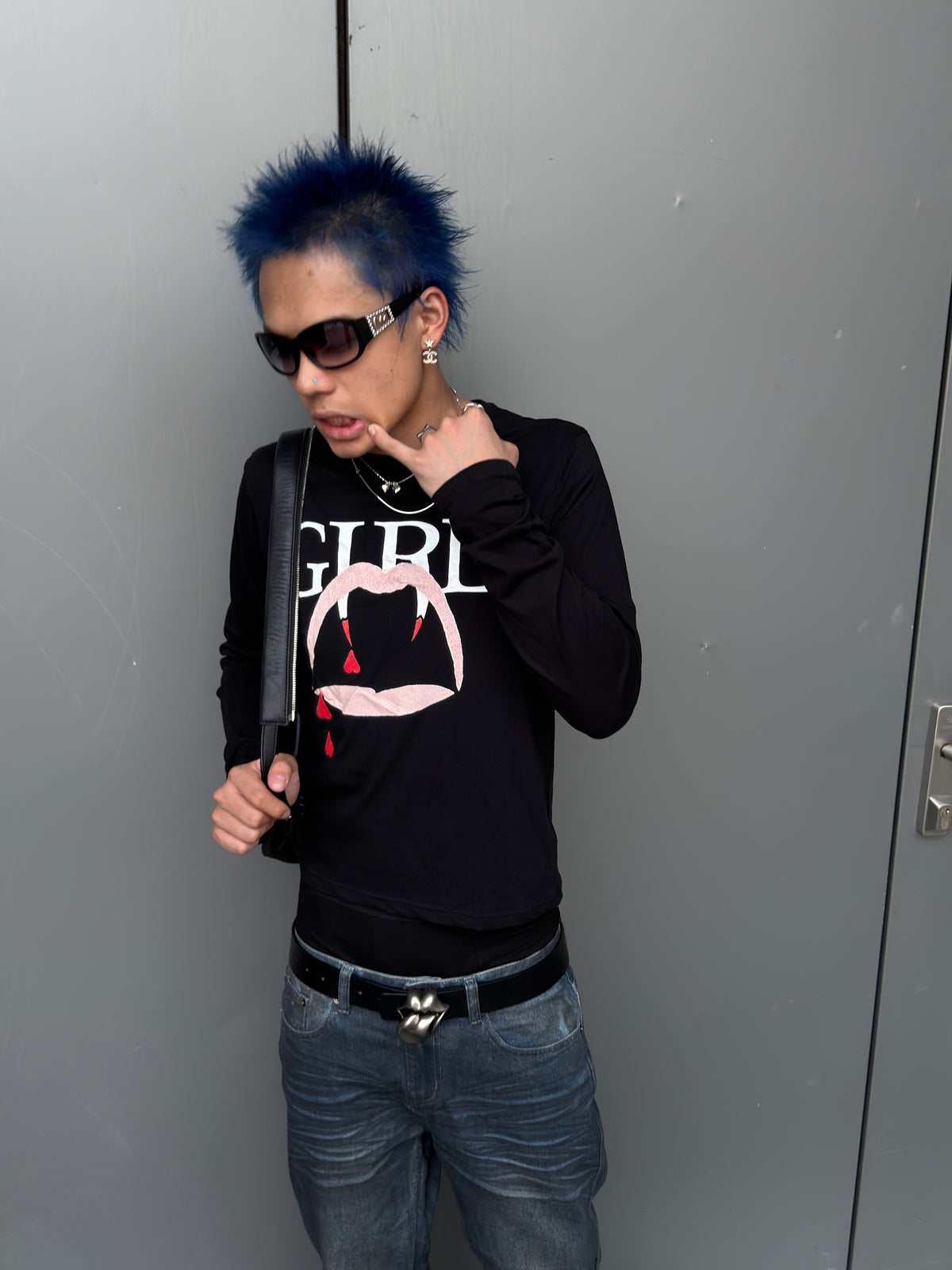 *RYE CHASIN  "VAMP GIRL" SLP BOOTLE SLIM LONG SLEEVE TEE