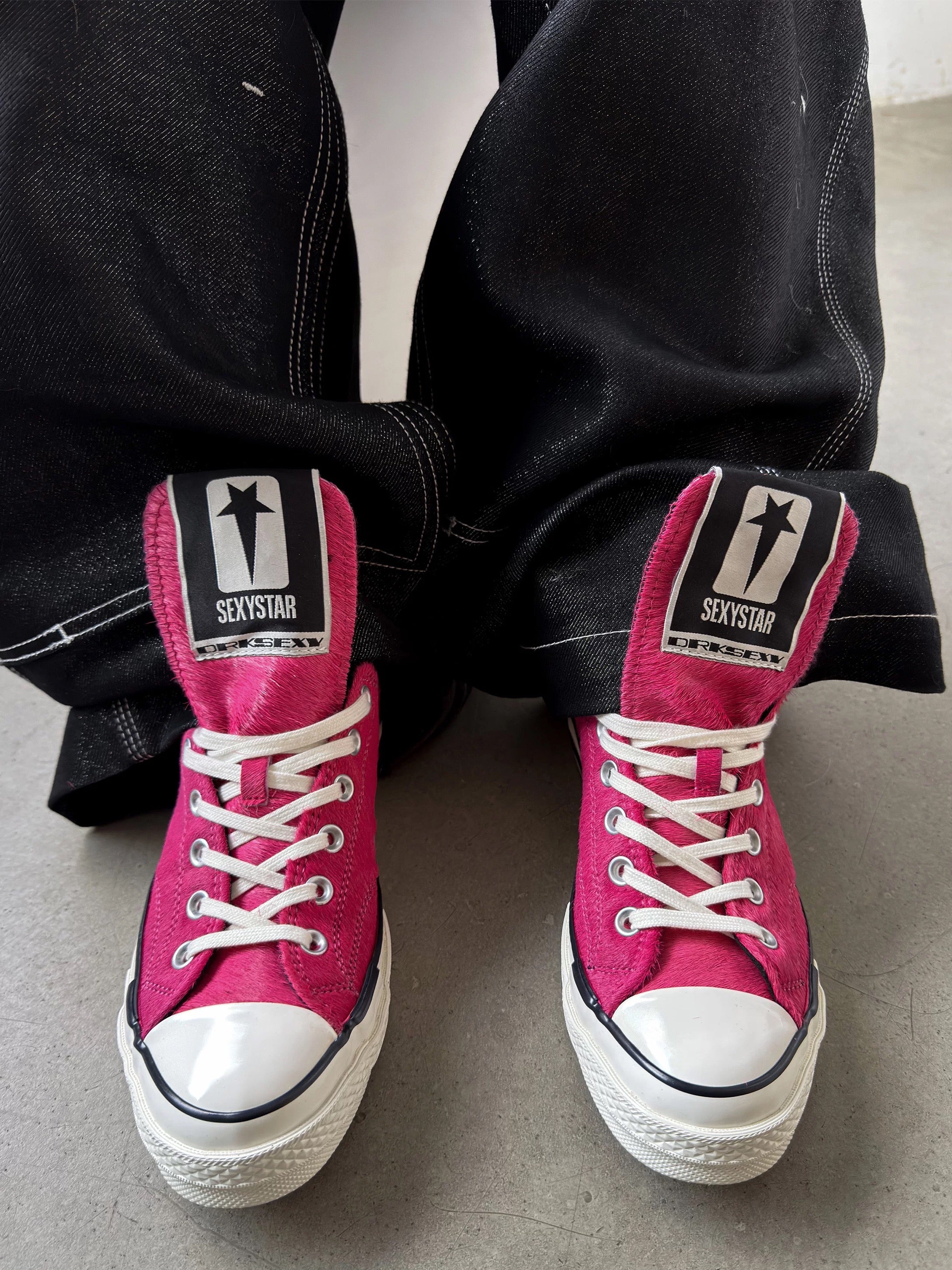 *RYE CHASIN SEXYSTAR PONYHAIR PINK