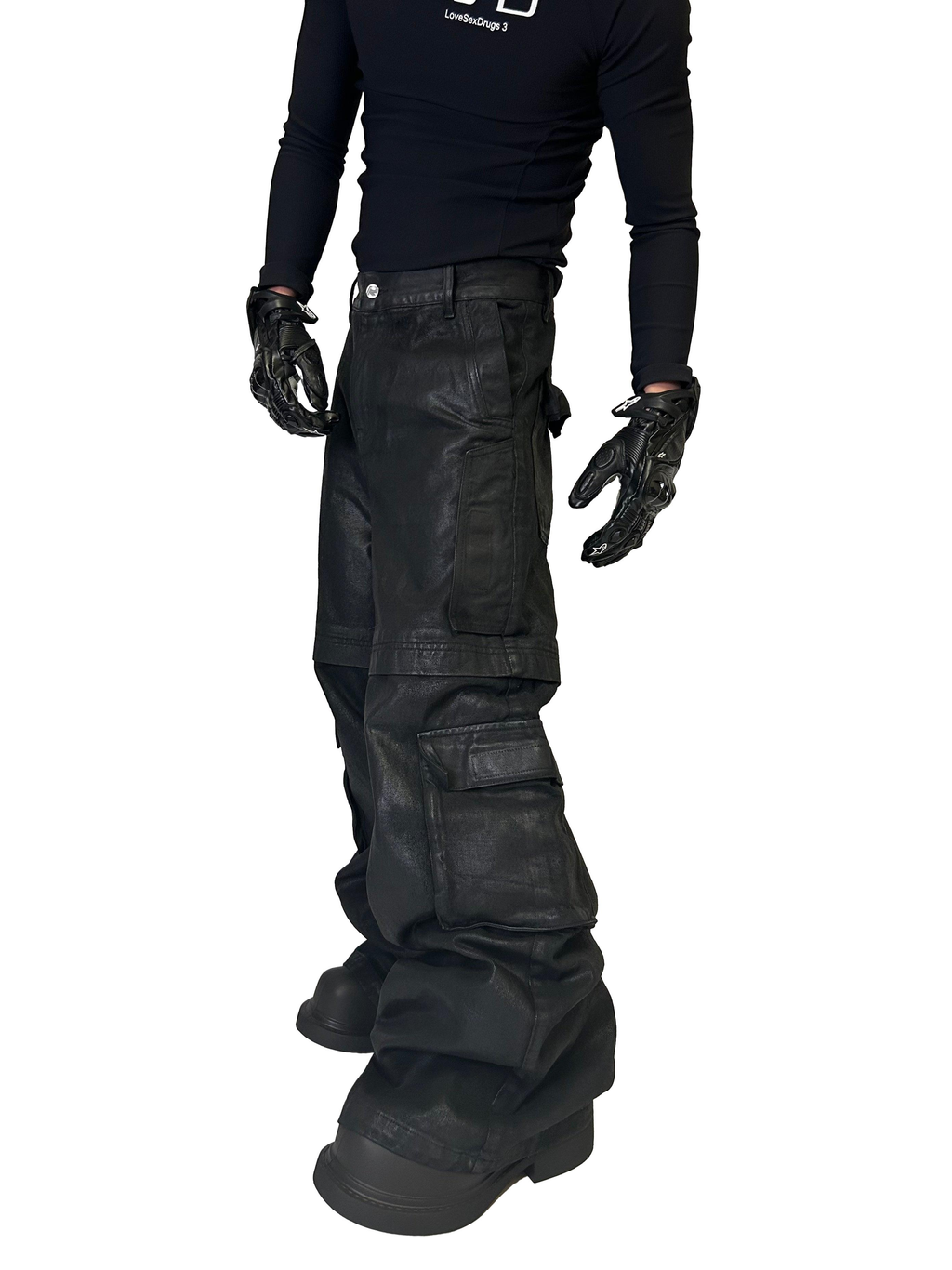 *RYECHASIN BLCK HAND BRUSHED WAX CARGO WORK PANTS.