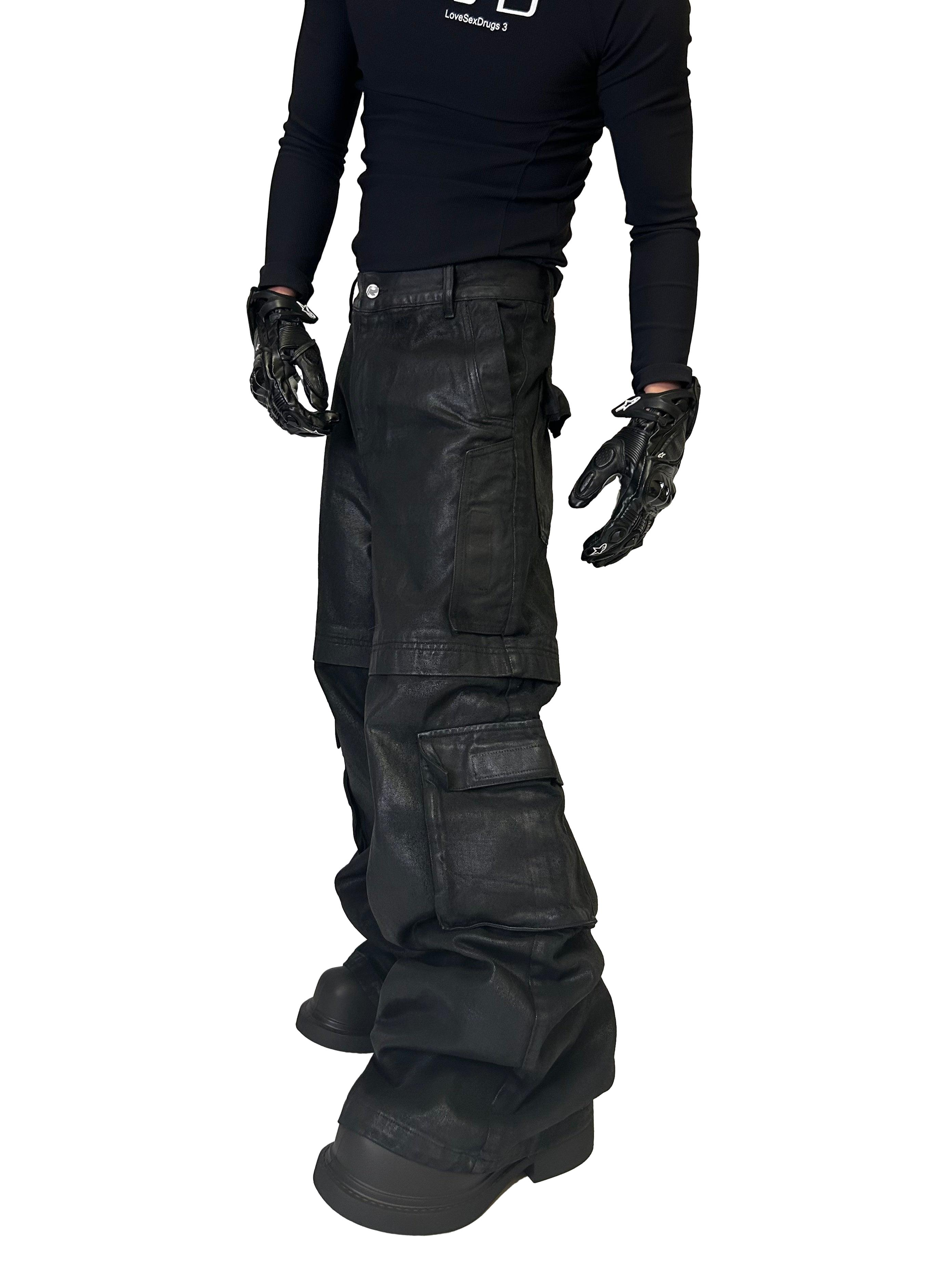 *RYECHASIN BLCK HAND BRUSHED WAX CARGO WORK PANTS.