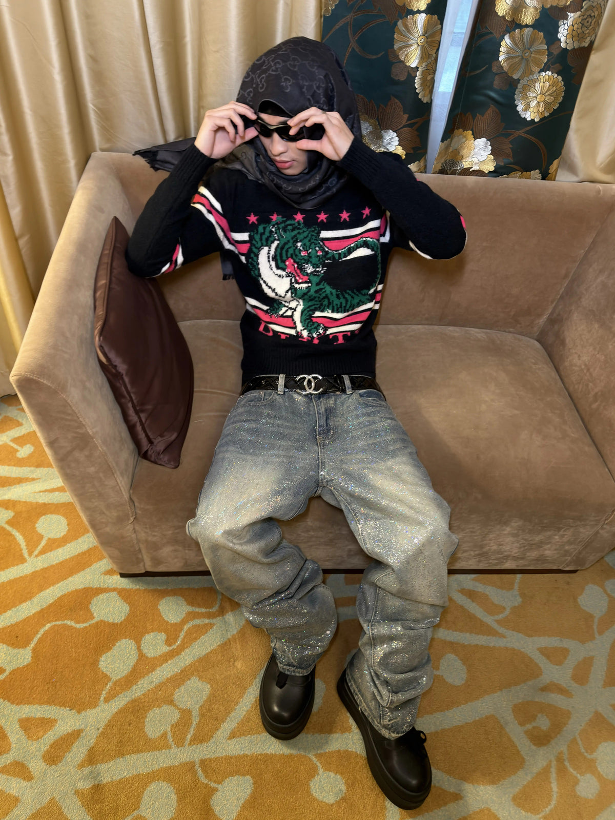 *RYE CHASIN NYFW RUNWAY EAST ASIAN YAKUZA TIGER  SLP BOOTLEG SWEATER