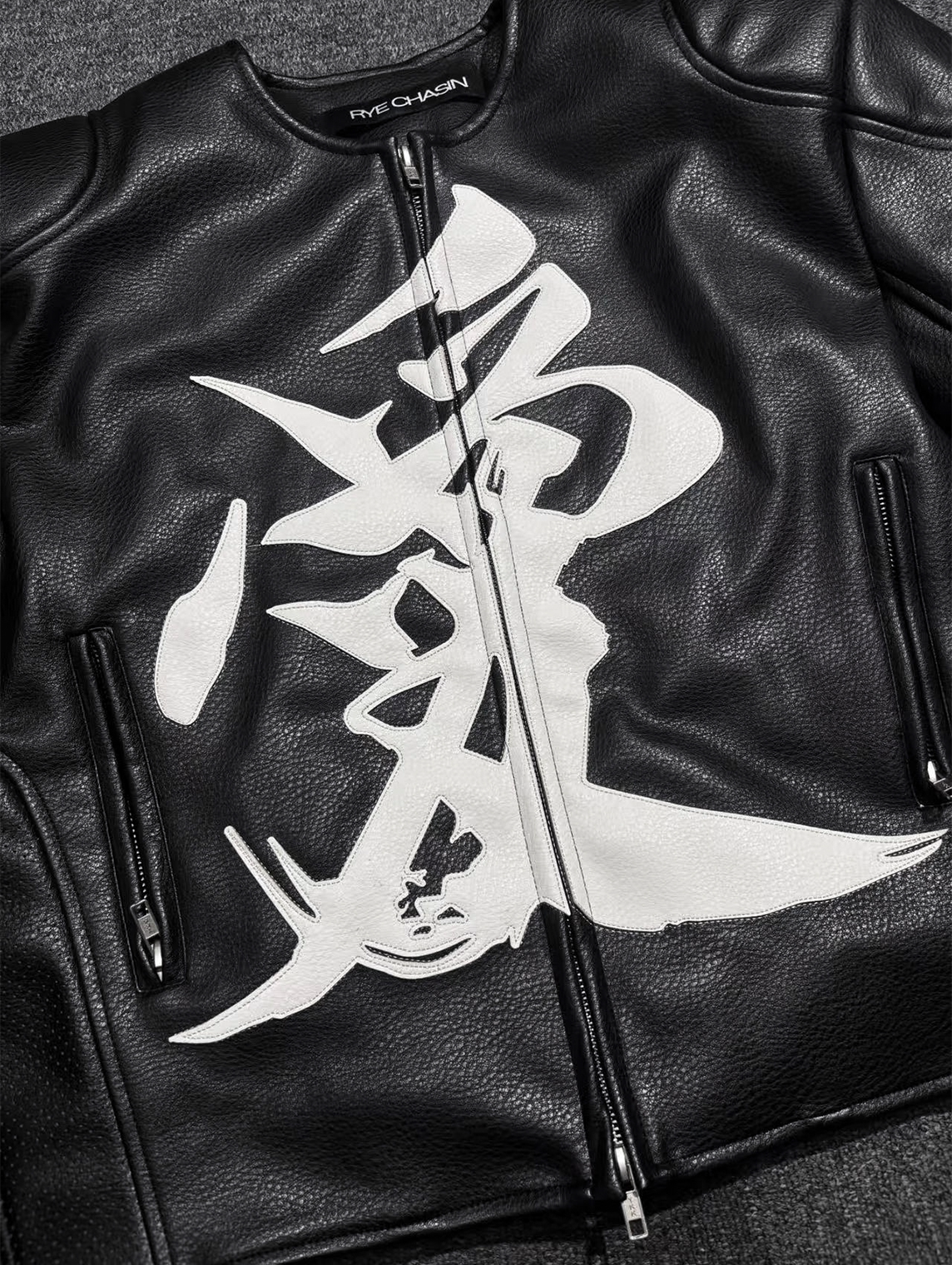 *RYE CHASIN NYFW RUNWAY COLLECTION "愛" ASIAN BOSOZOKU SLIM-FIT LEATHER RACING JACKET