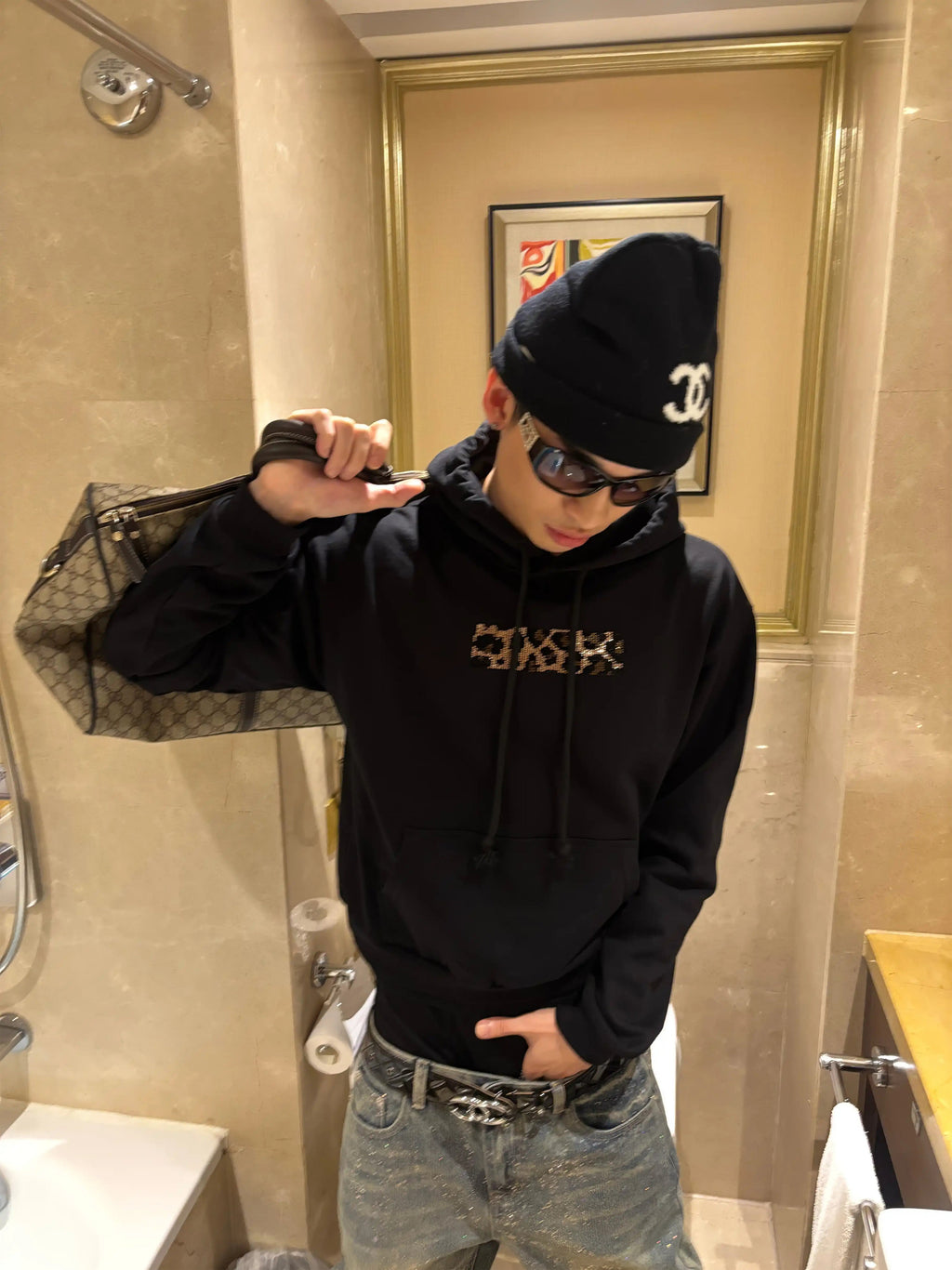 *RYE CHASIN BOX NO-LOGO CLASSIC RHINESTONE SLIM-FIT PULLOVER HOODIE