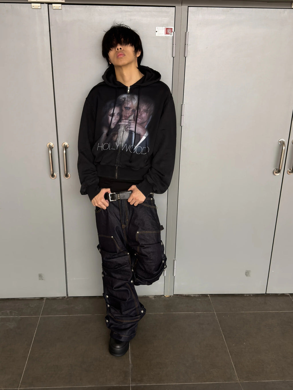 *RYE CHASIN HOLLYWOOD GLAMOUR DISTRESSED WASH OVERSIZED ZIP-UP HOODIE