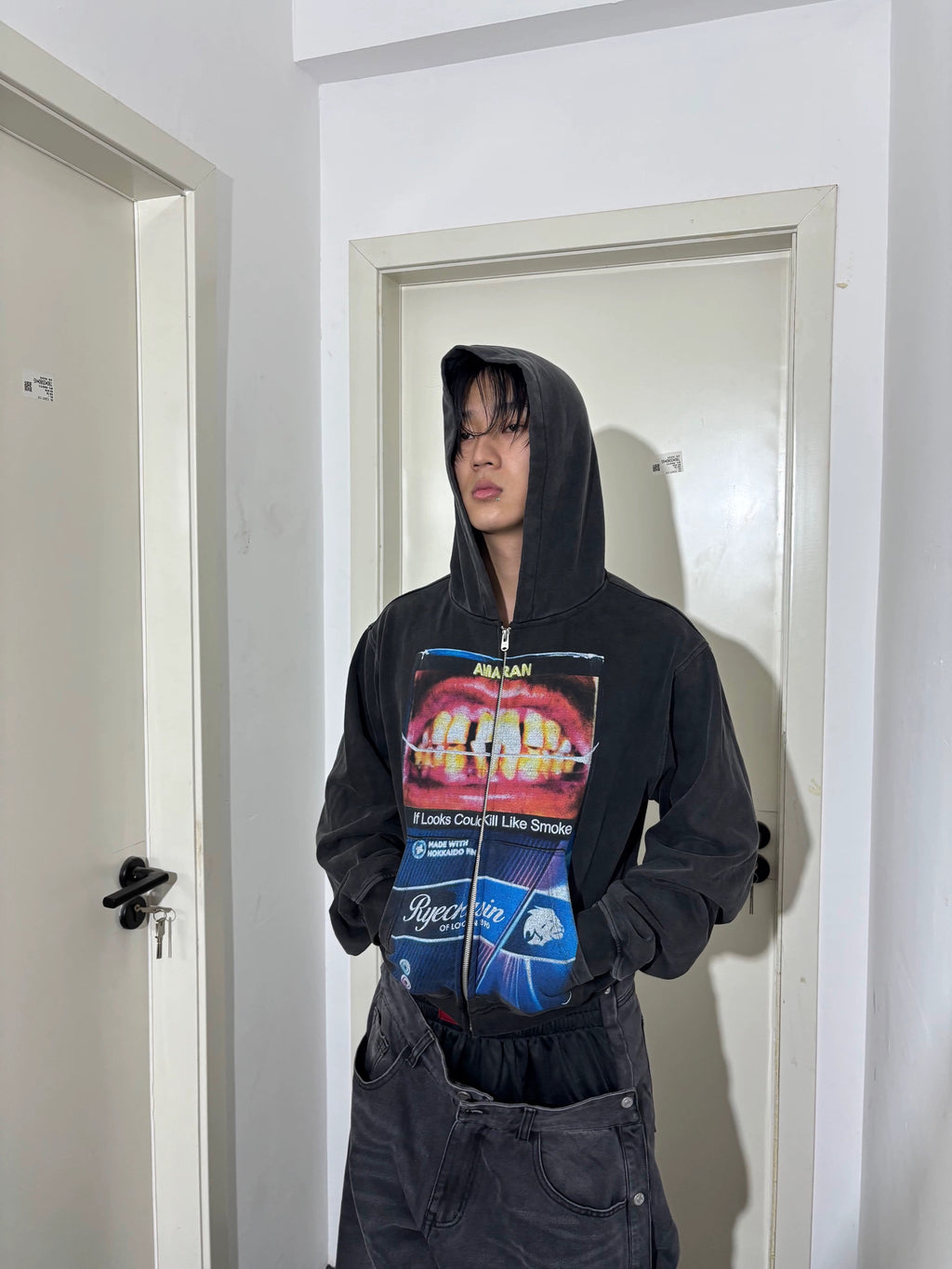 *RYE CHASIN *IF LOOKS COULD SMOKE ZIP-UP HOODIE