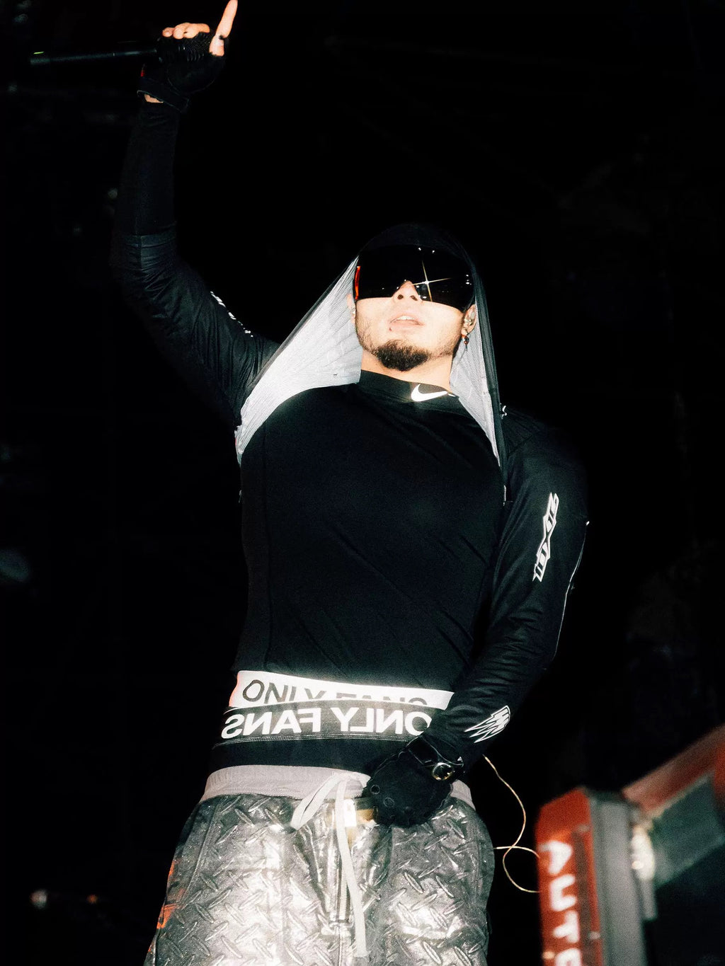 *RYE CHASIN *3D EMBOSSING/SILVER WAX