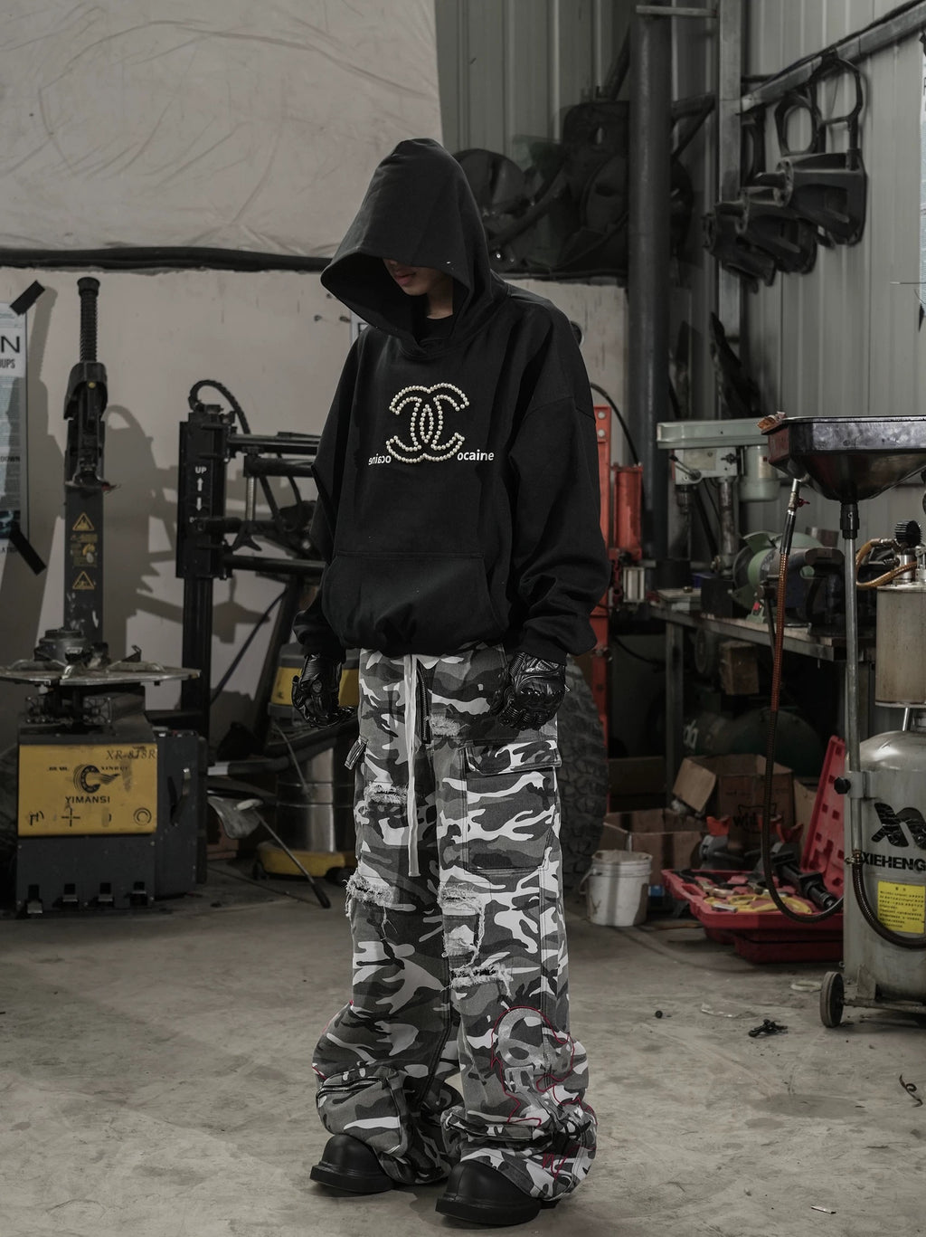 *RYECHASIN *LOVEWAR/TEAR GAS CAMO *CARGO BELLA BOOTLEG