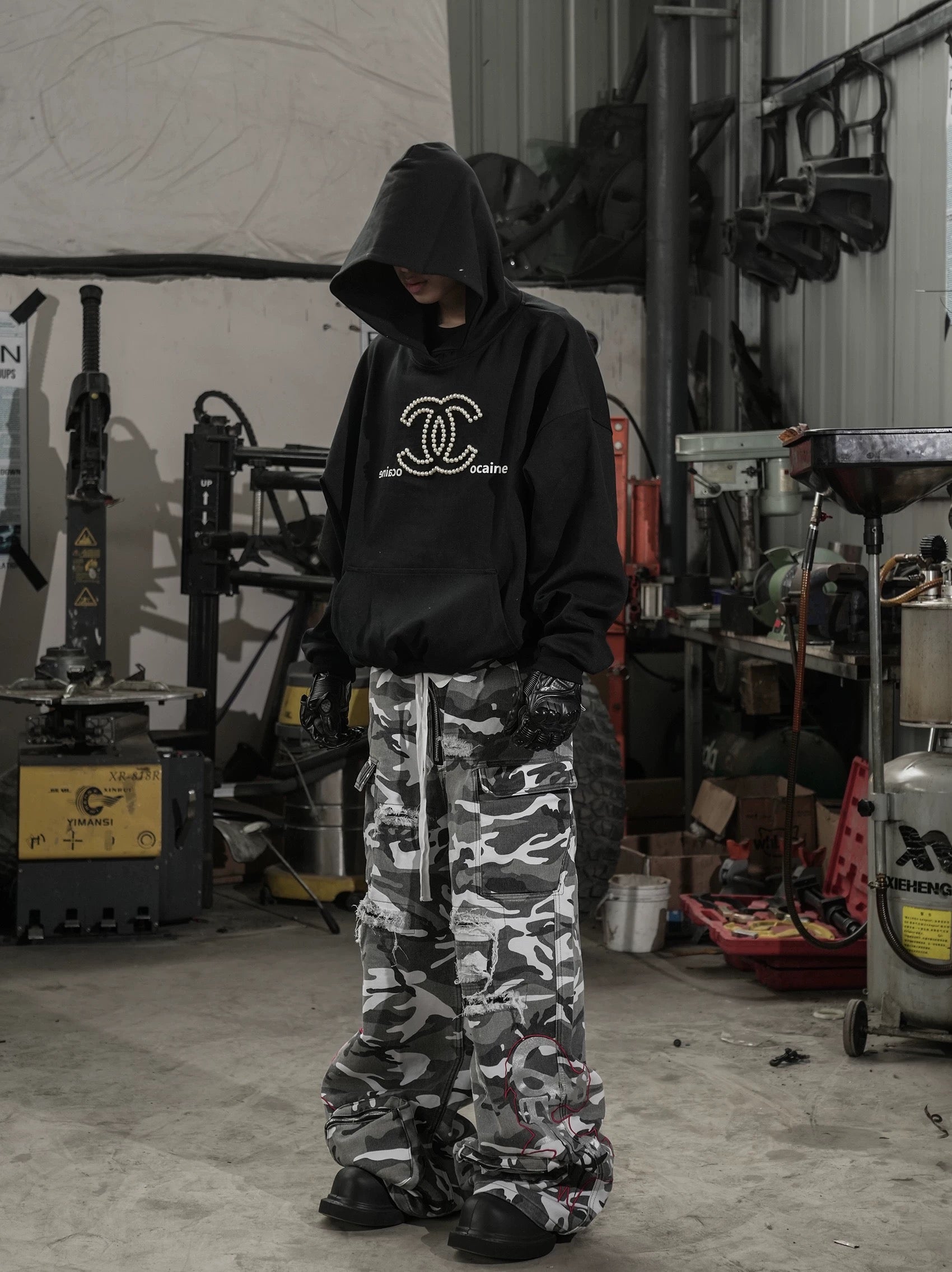 *RYECHASIN *LOVEWAR/TEAR GAS CAMO *CARGO BELLA BOOTLEG