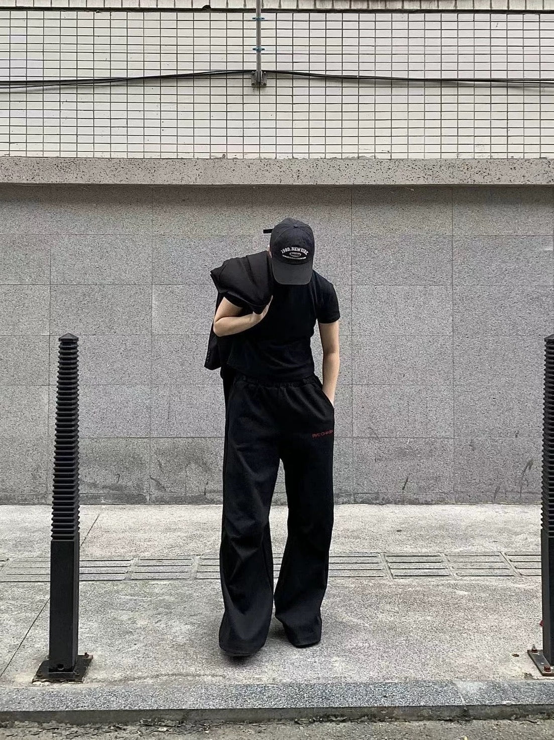 *RYECHASIN BLCK FLARED SWEATPANTS